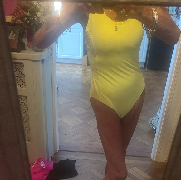 Nicole Miller Other - NWT NICOLE MILLER STUDIO RACERBACK ONE PIECE BARHING SUIT SZ SMALL Hp🔥🔥